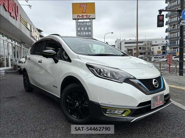 Nissan NOTE 2018-01 8871713-0