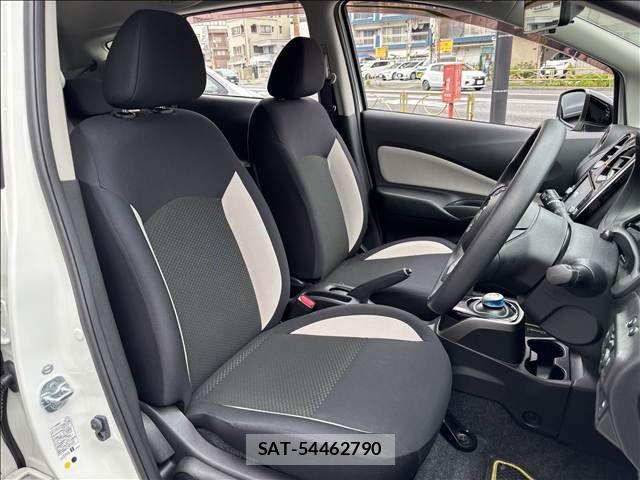 Nissan NOTE 2018-01 8871713-14
