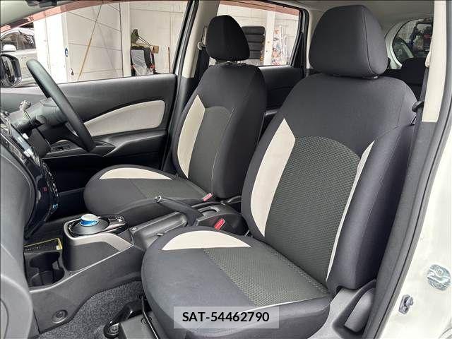 Nissan NOTE 2018-01 8871713-15