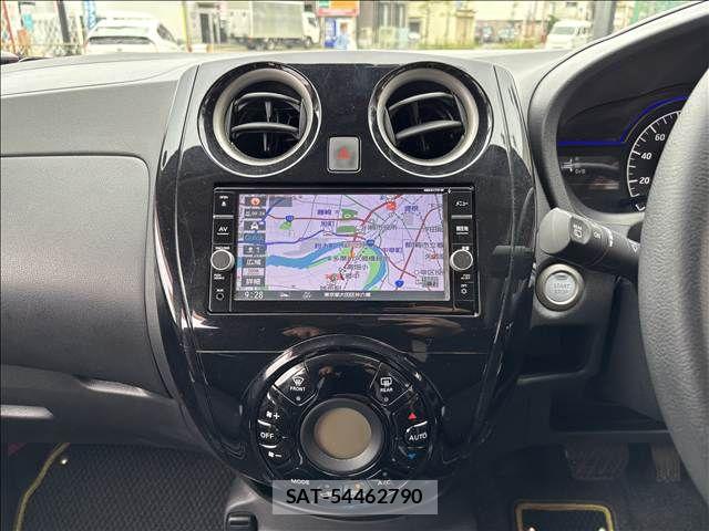 Nissan NOTE 2018-01 8871713-17