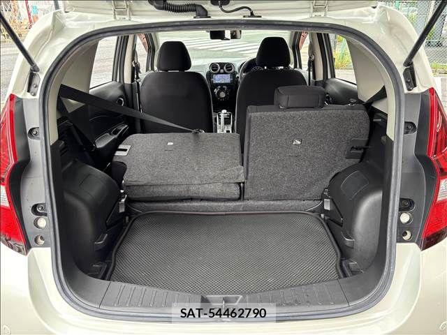 Nissan NOTE 2018-01 8871713-29