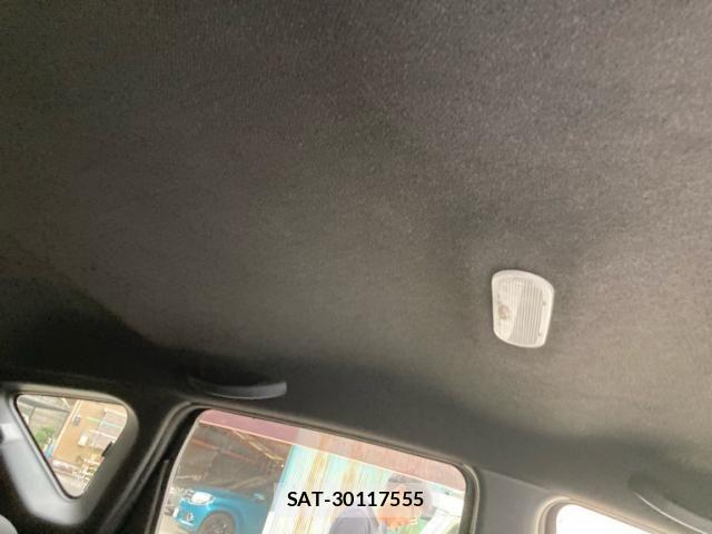 Nissan NOTE 2017-04 8871725-12