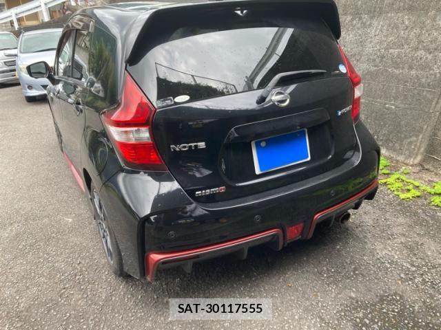 Nissan NOTE 2017-04 8871725-3