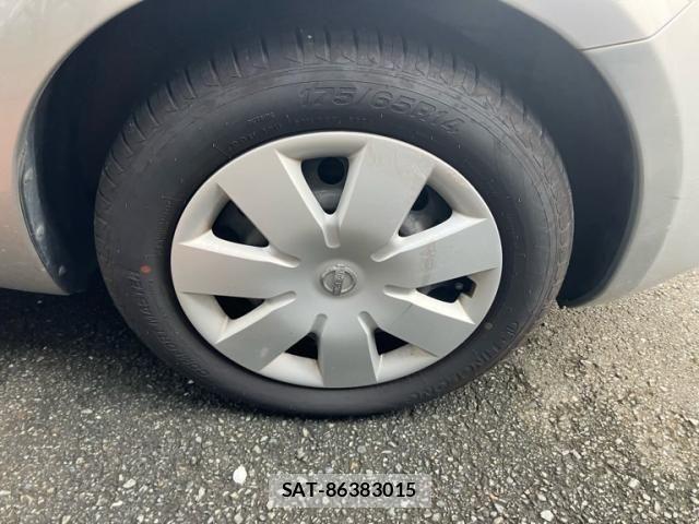 Nissan NOTE 2009-08 8871735-4