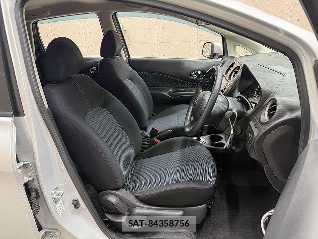 Nissan NOTE 2014-10 8871732-7