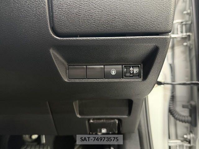 Nissan NOTE 2021-08 8871709-14