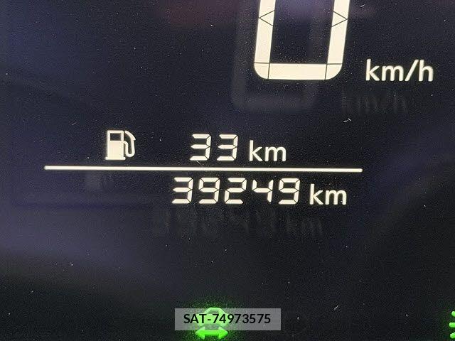 Nissan NOTE 2021-08 8871709-21