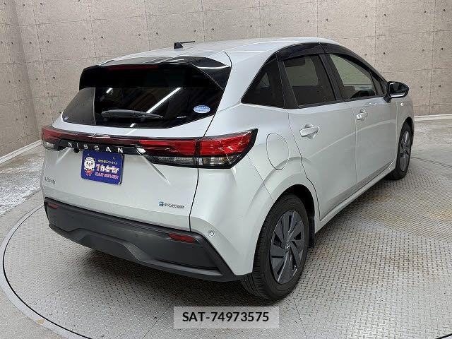 Nissan NOTE 2021-08 8871709-3