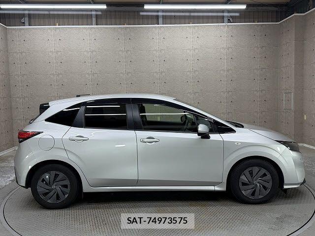 Nissan NOTE 2021-08 8871709-5