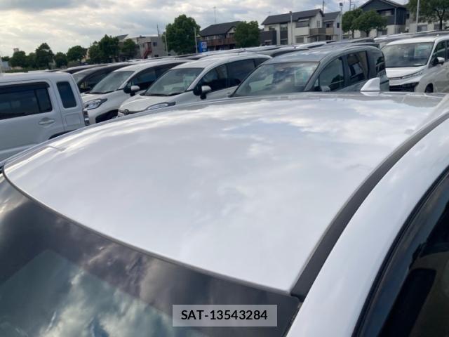 Nissan NOTE 2023-08 8871707-10