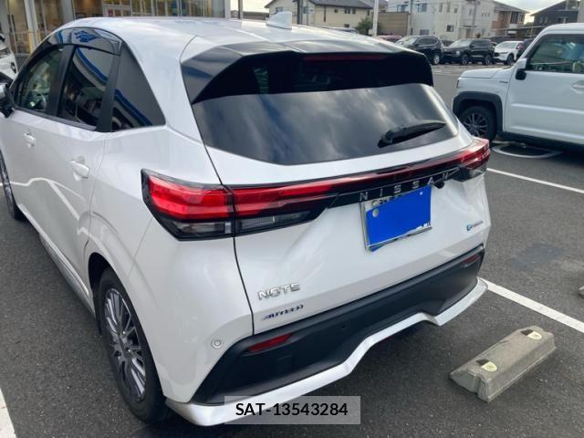 Nissan NOTE 2023-08 8871707-5