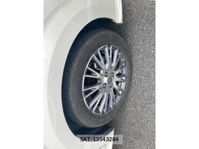 Nissan NOTE 2023-08 8871707-6