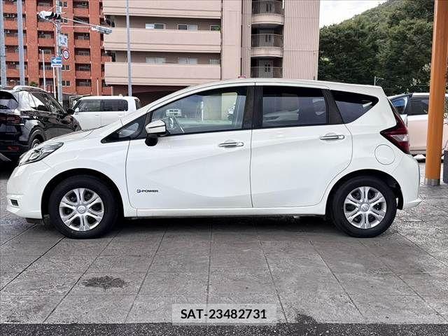 Nissan NOTE 2019-04 8871723-11