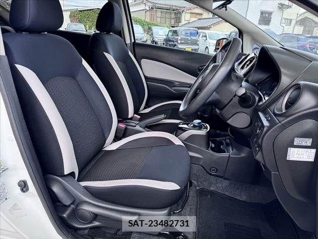 Nissan NOTE 2019-04 8871723-15