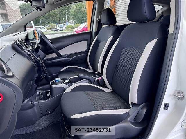 Nissan NOTE 2019-04 8871723-16