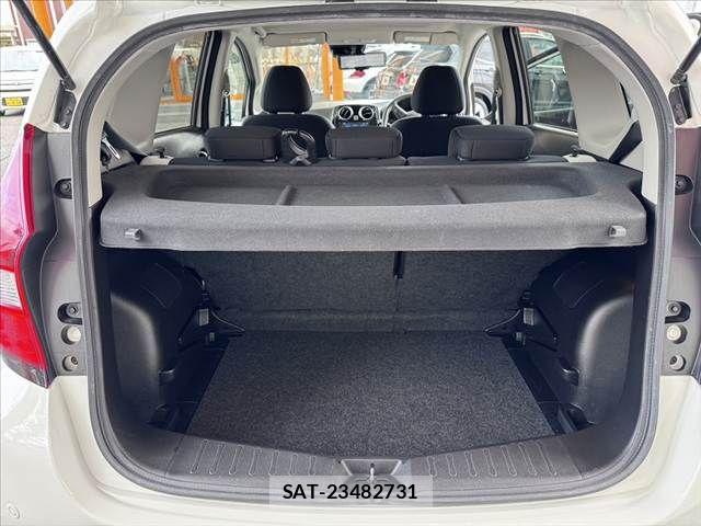 Nissan NOTE 2019-04 8871723-19