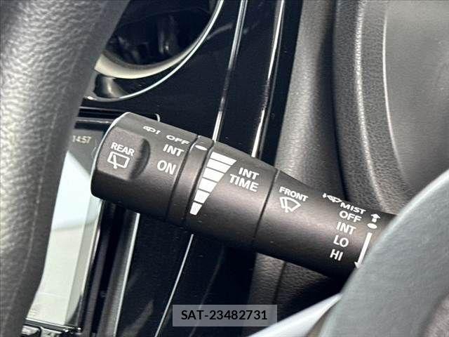 Nissan NOTE 2019-04 8871723-24