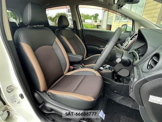 Nissan NOTE 2019-01 8871711-11