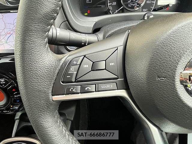 Nissan NOTE 2019-01 8871711-21