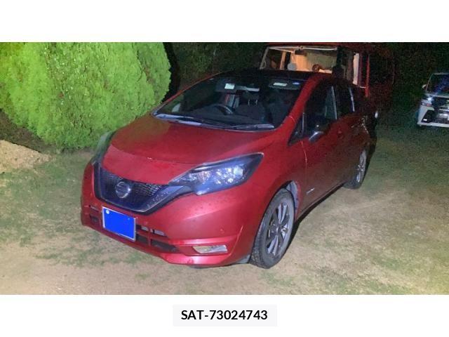 Nissan NOTE 2018-08 8871727-1
