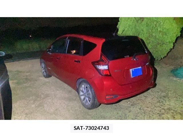Nissan NOTE 2018-08 8871727-2