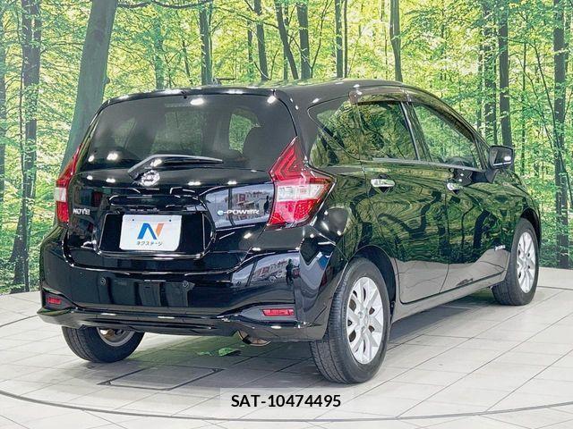 Nissan NOTE 2016-12 8871729-16