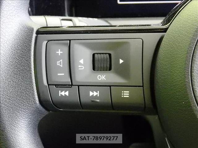 Nissan NOTE 2023-12 8881281-11