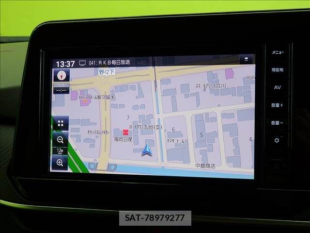 Nissan NOTE 2023-12 8881281-2
