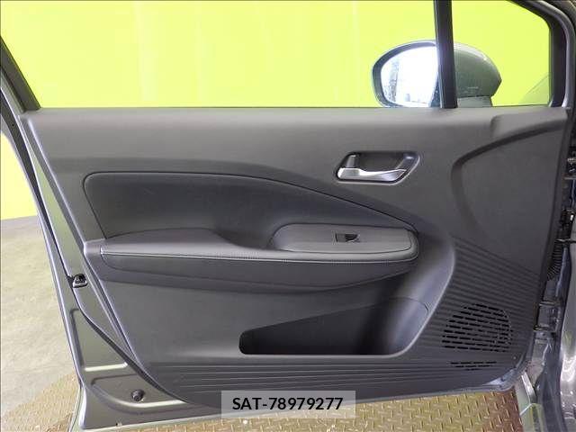 Nissan NOTE 2023-12 8881281-29