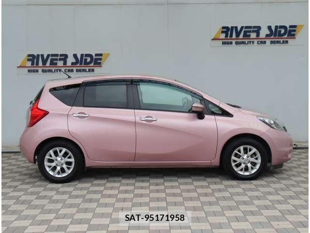 Nissan NOTE 2016-01 8881312-3