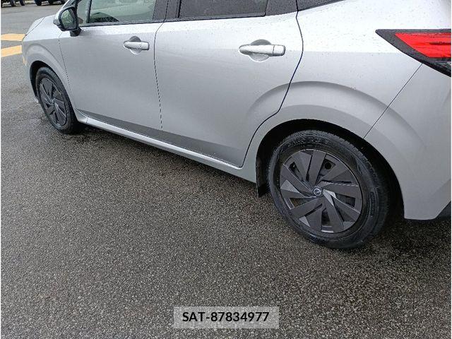 Nissan NOTE 2021-08 8881296-6