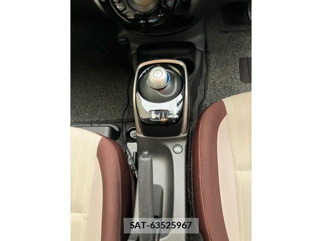 Nissan NOTE 2018-03 8881308-13