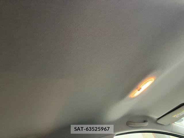 Nissan NOTE 2018-03 8881308-18