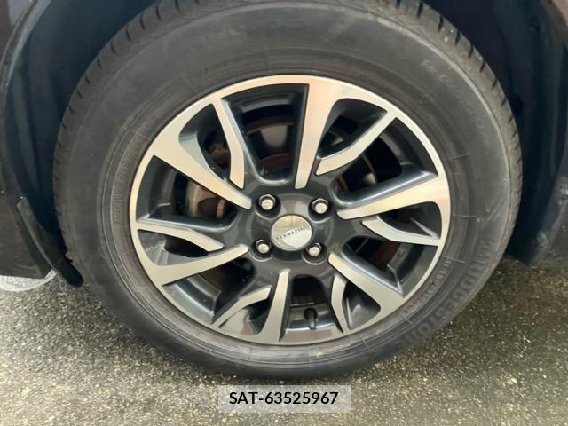 Nissan NOTE 2018-03 8881308-21