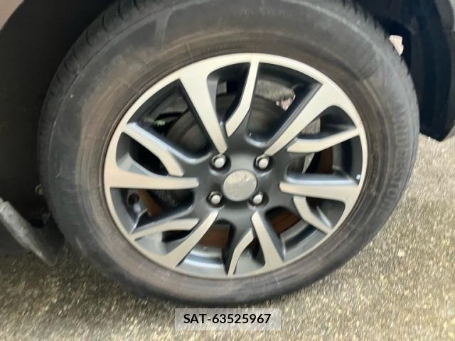 Nissan NOTE 2018-03 8881308-22