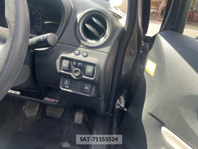 Nissan NOTE 2017-09 8881322-9