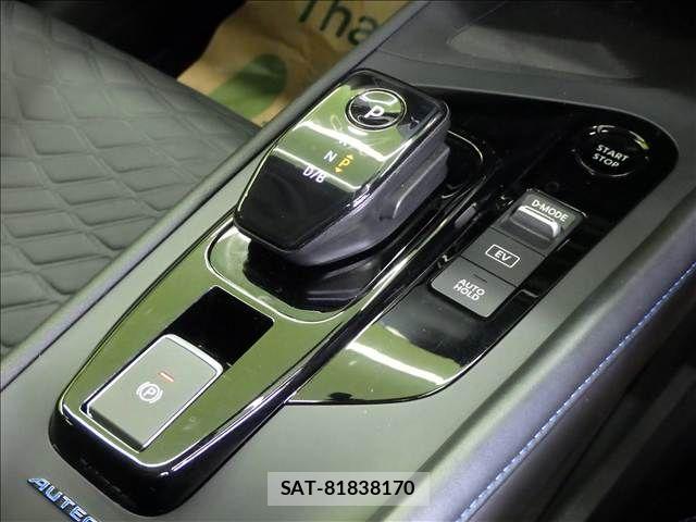 Nissan NOTE 2021-08 8881284-12