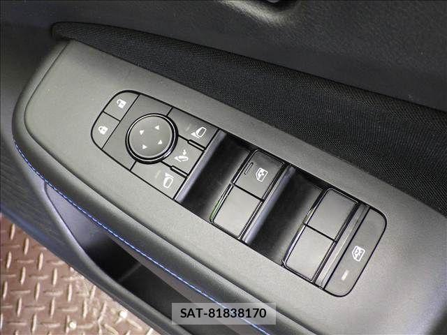 Nissan NOTE 2021-08 8881284-18