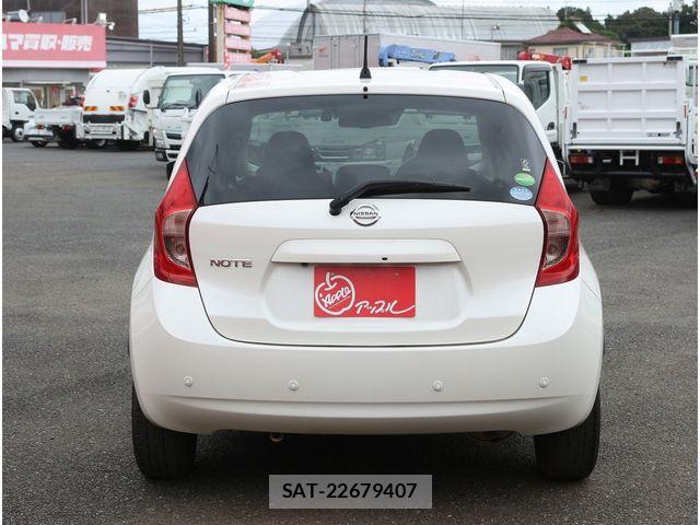 Nissan NOTE 2016-09 8881311-26