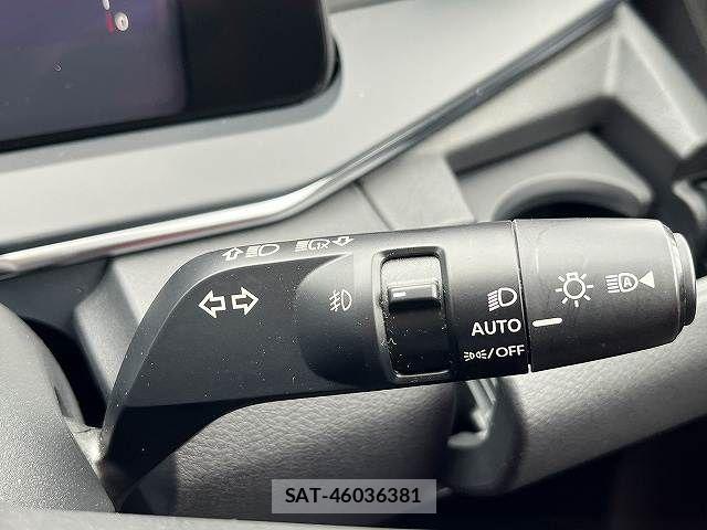 Nissan NOTE 2023-07 8881280-19