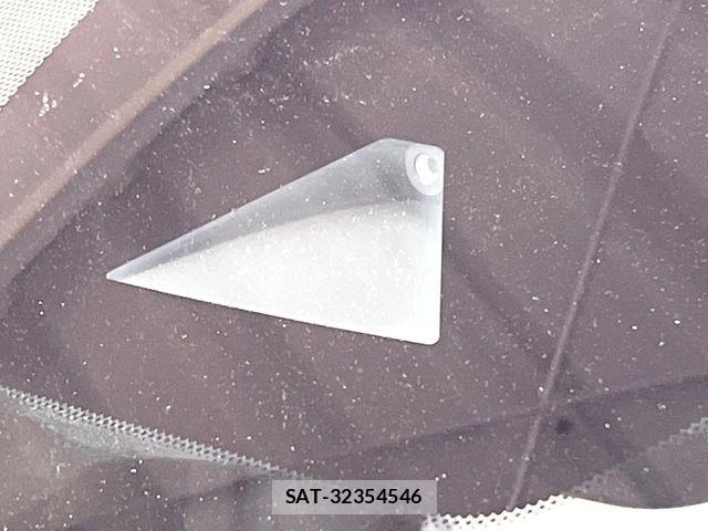 Nissan NOTE 2022-02 8881279-2