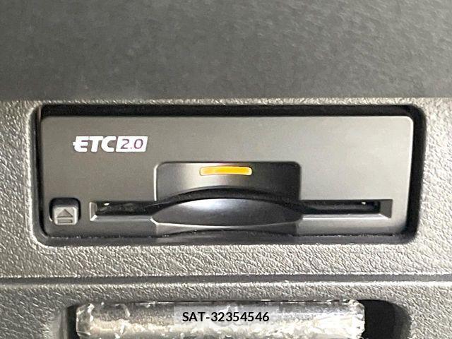 Nissan NOTE 2022-02 8881279-5