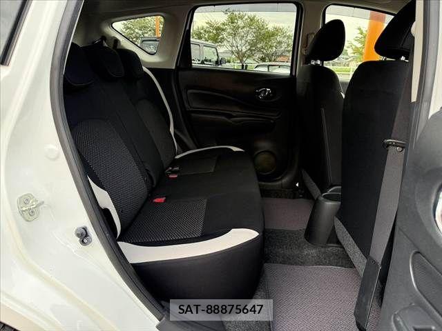Nissan NOTE 2018-08 8881309-17