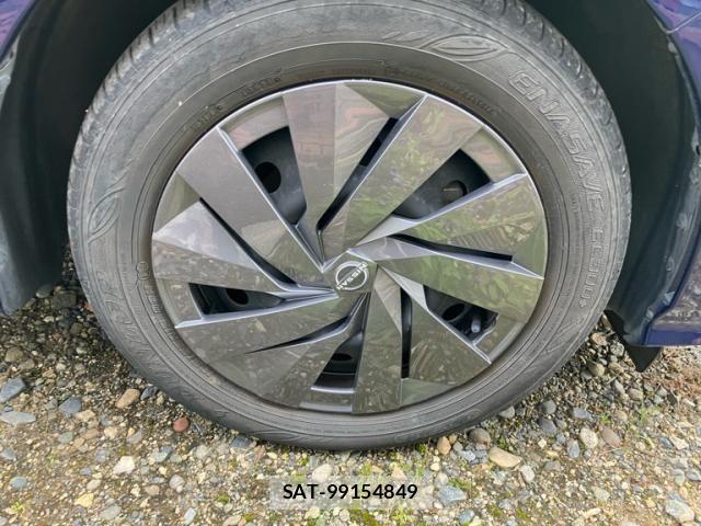 Nissan NOTE 2021-08 8881307-4