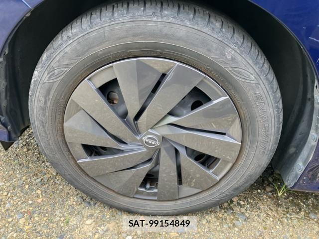 Nissan NOTE 2021-08 8881307-7