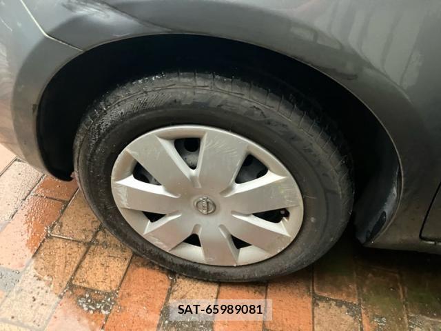 Nissan NOTE 2005-12 8881325-10
