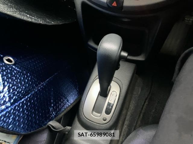 Nissan NOTE 2005-12 8881325-14