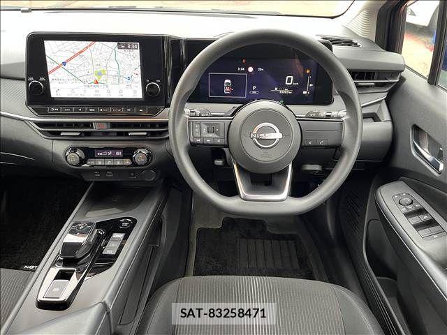 Nissan NOTE 2021-10 8881285-9