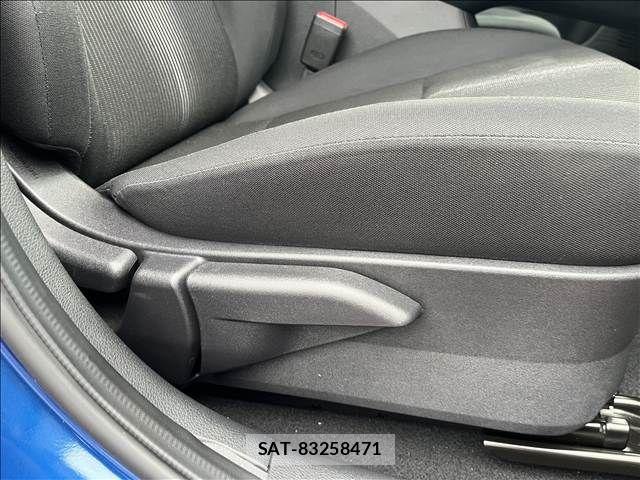 Nissan NOTE 2021-10 8881285-16