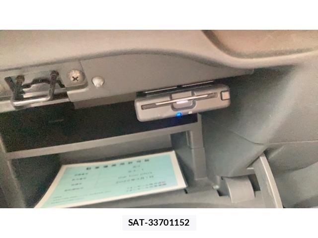 Nissan NOTE 2019-10 8881315-25
